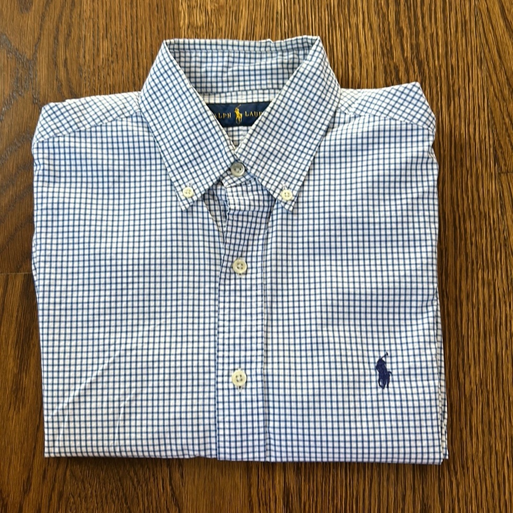 Polo casual button down